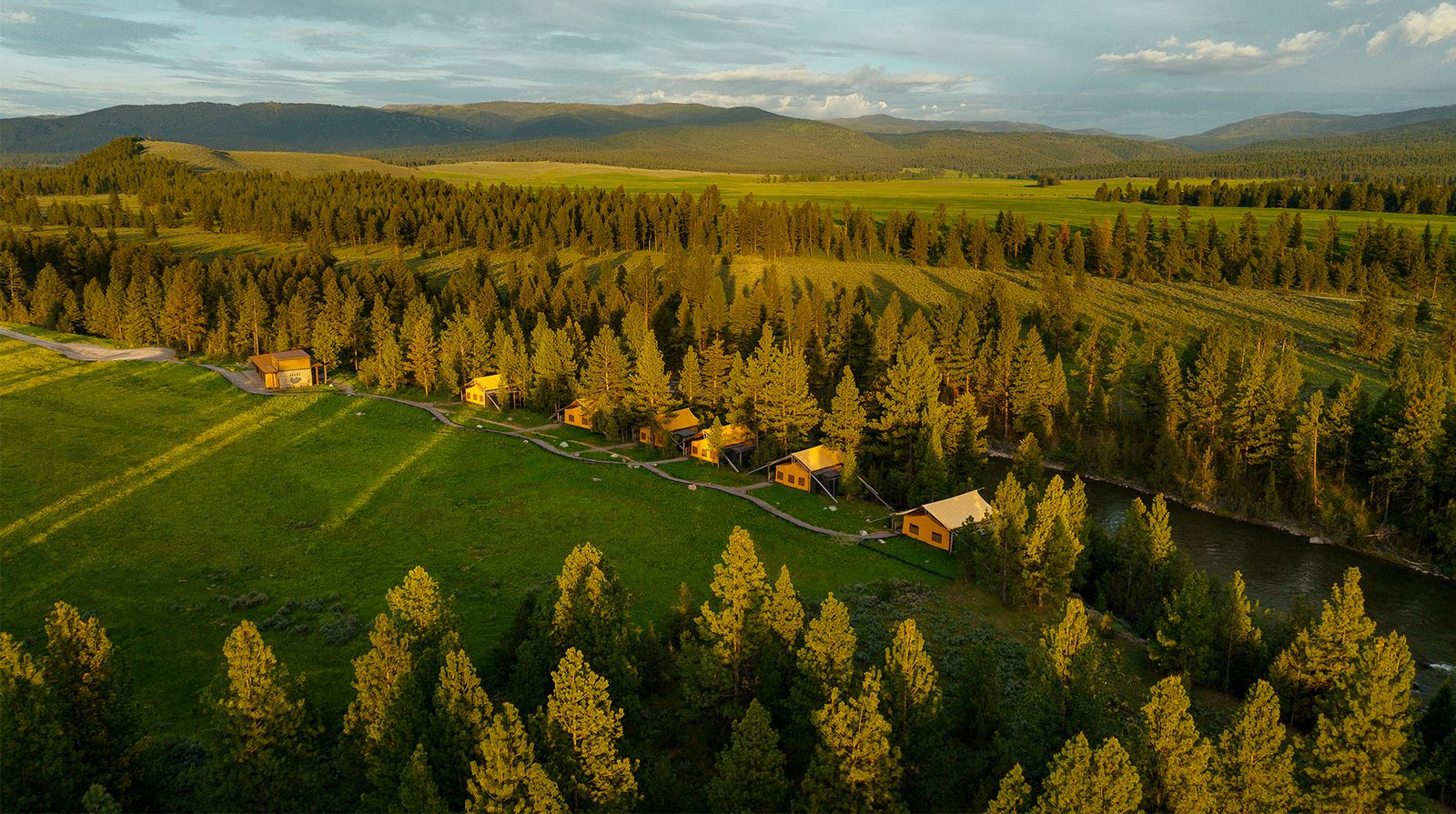 Paws Up Montana interior