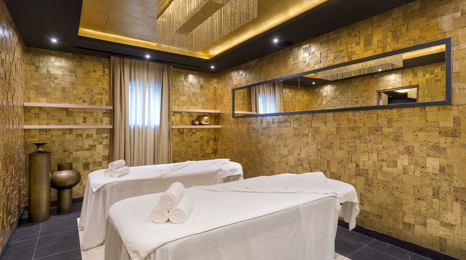 Pine Cliffs Hotel, a Luxury Collection Resort, Algarve interior