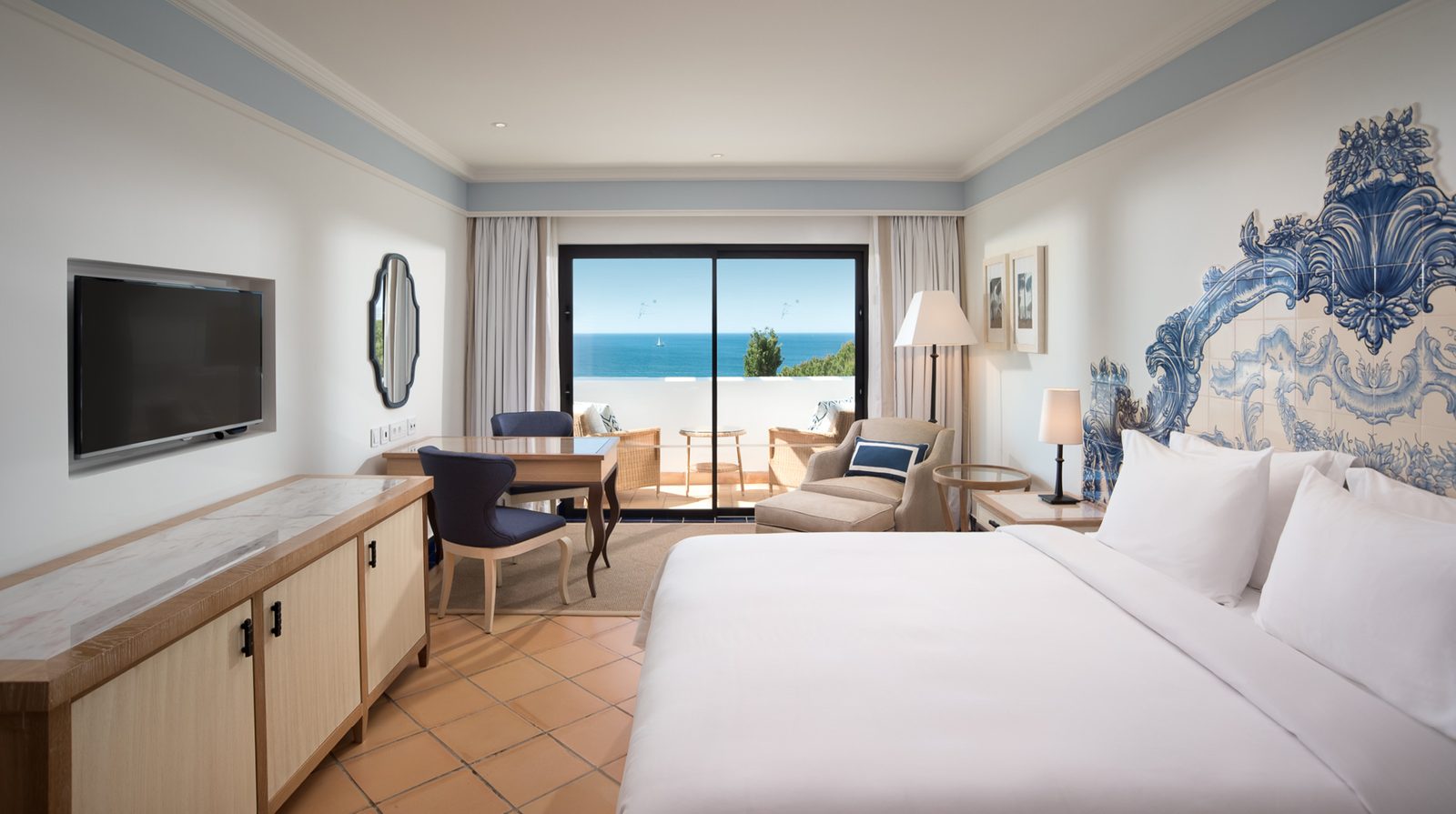 Pine Cliffs Hotel, a Luxury Collection Resort, Algarve interior