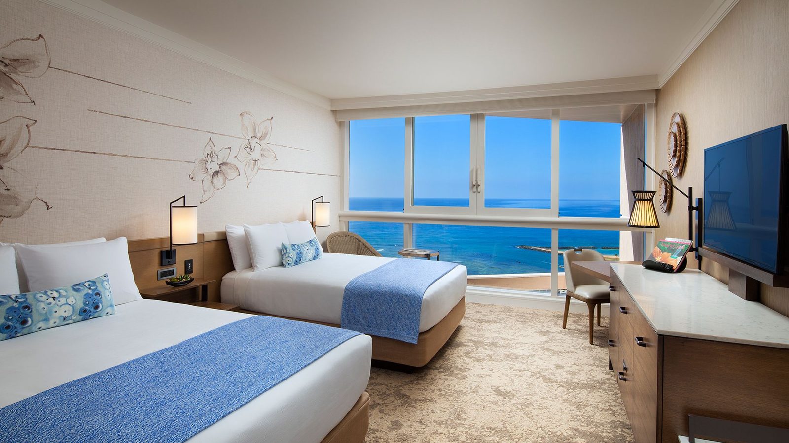 Prince Waikiki interior