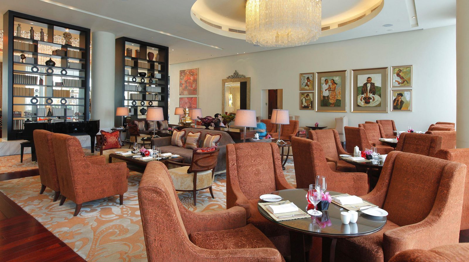 Raffles Makati interior