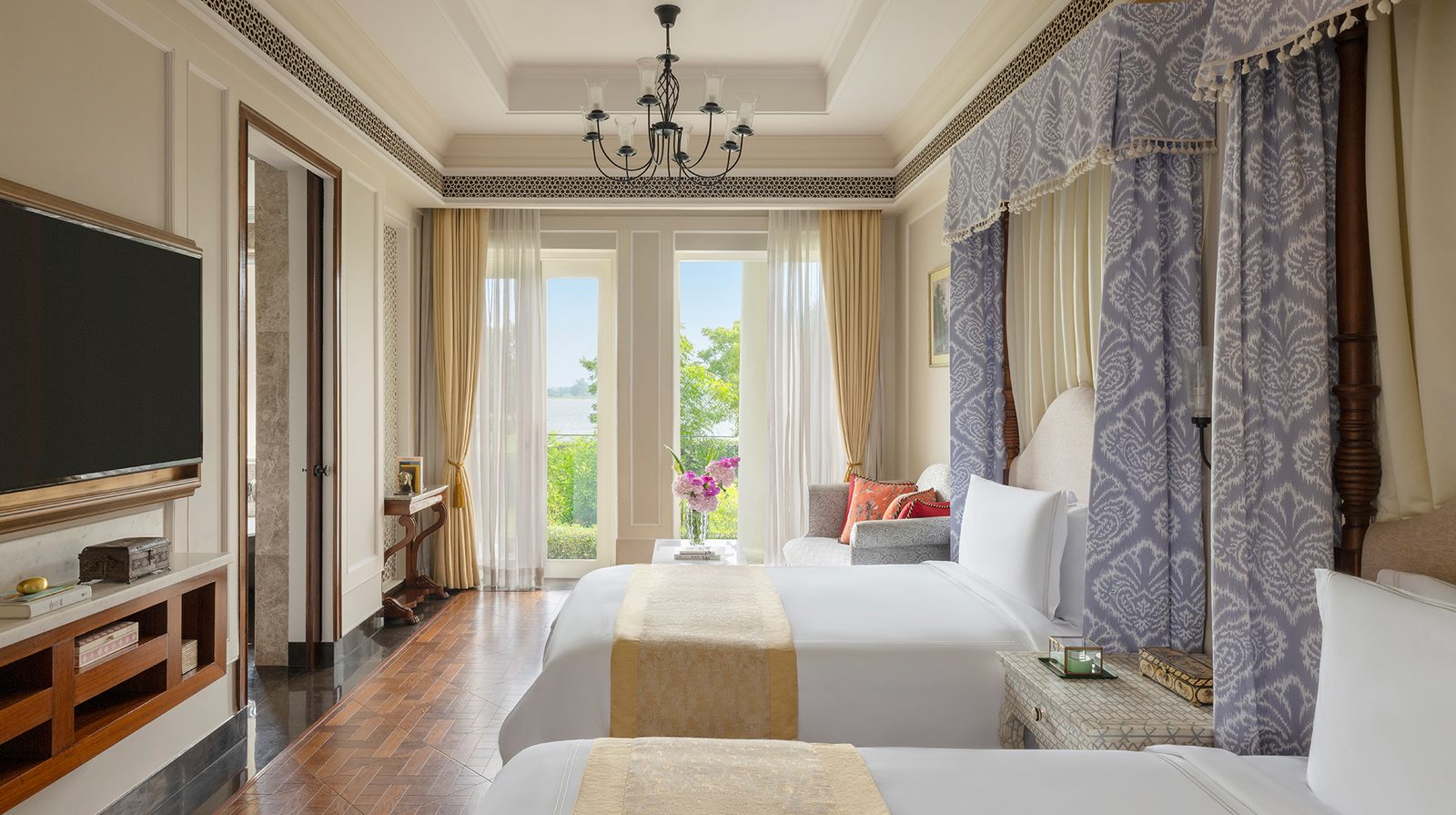 Raffles Udaipur interior