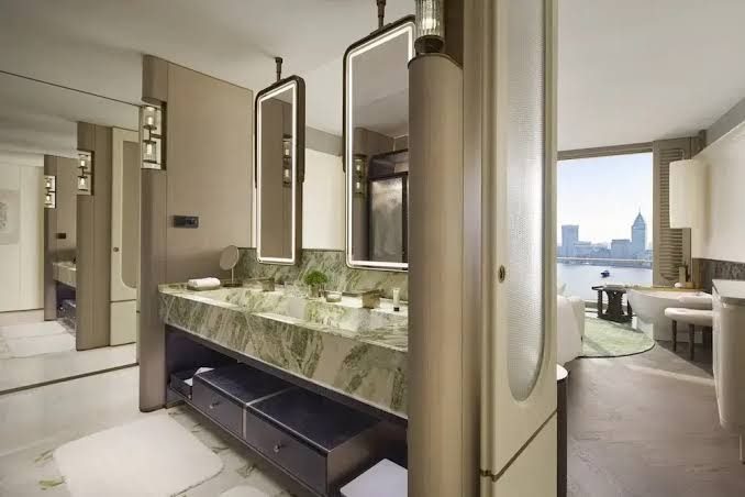 Regent Shanghai on the Bund interior