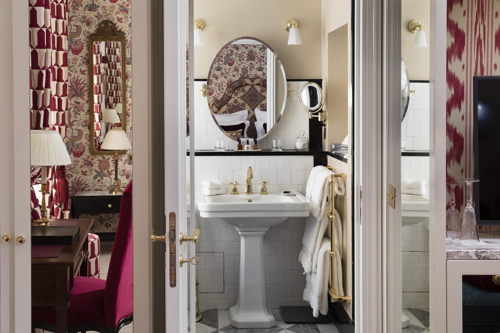 Relais Christine interior