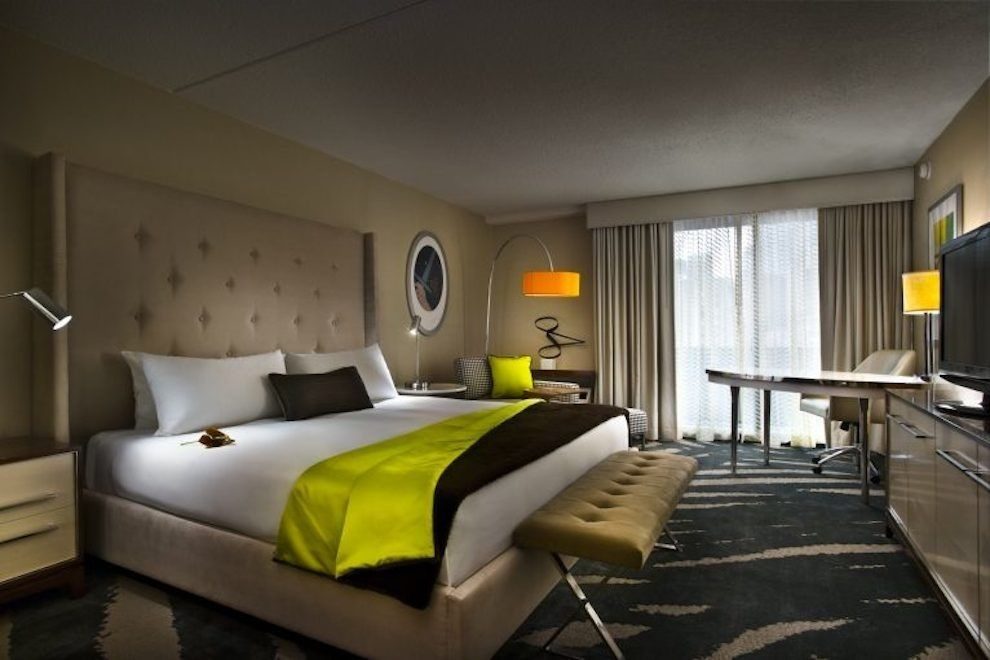 Revere Hotel Boston Common interior