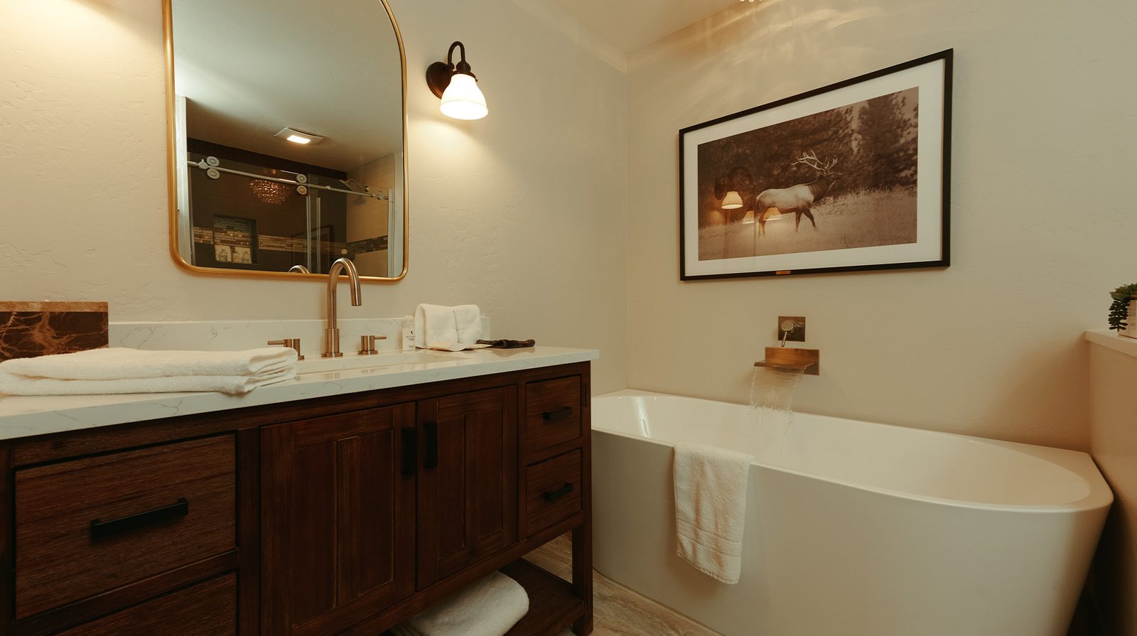 RiverView Ranch interior
