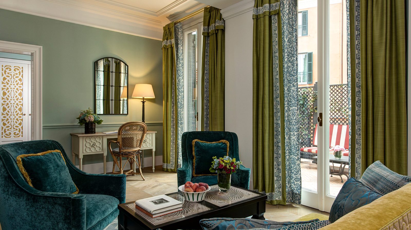 Hotel de la Ville, a Rocco Forte Hotel interior