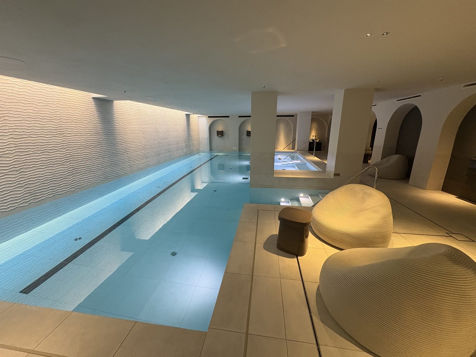 Rosewood Amsterdam interior