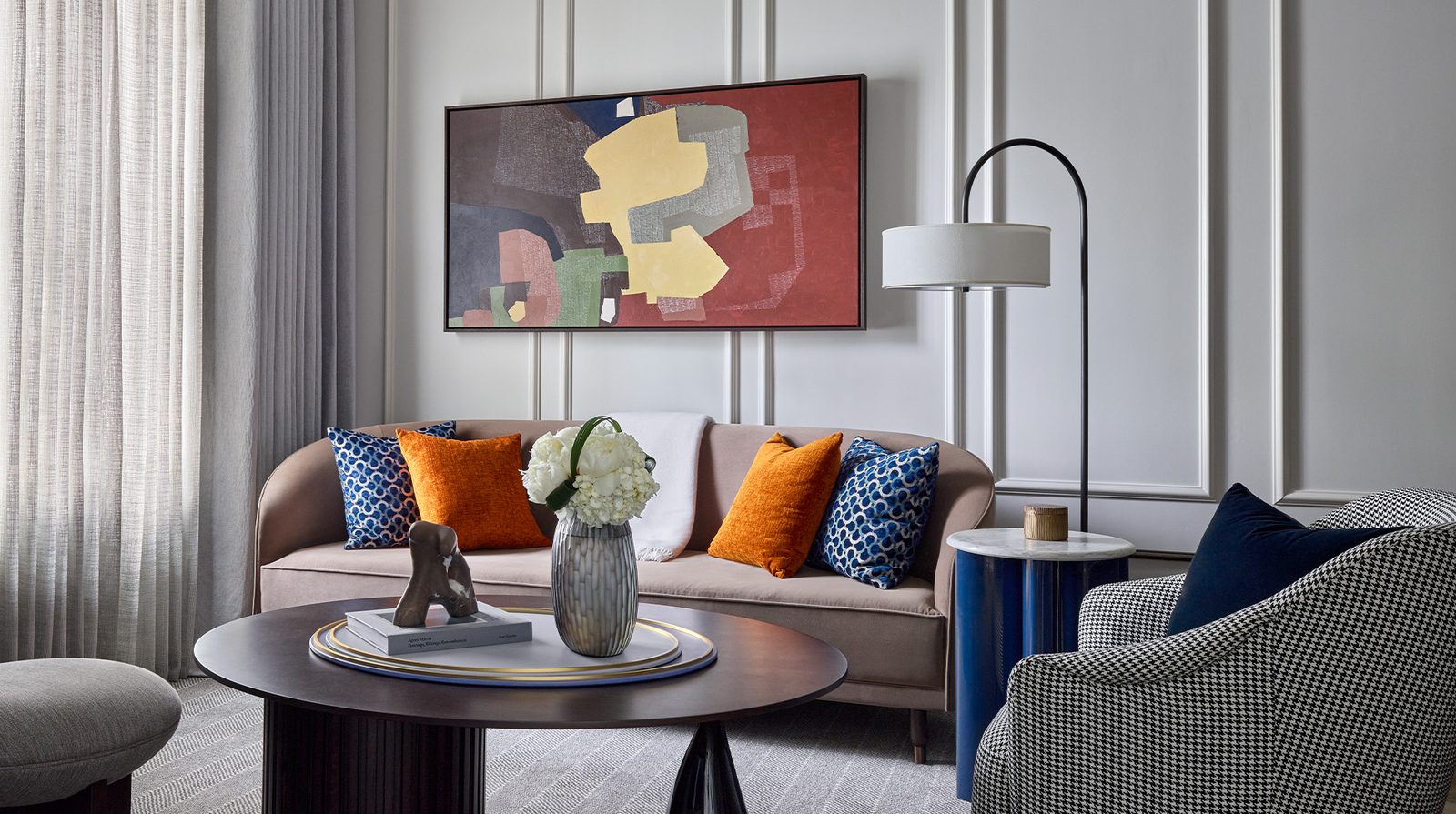 Rosewood Hotel Georgia interior