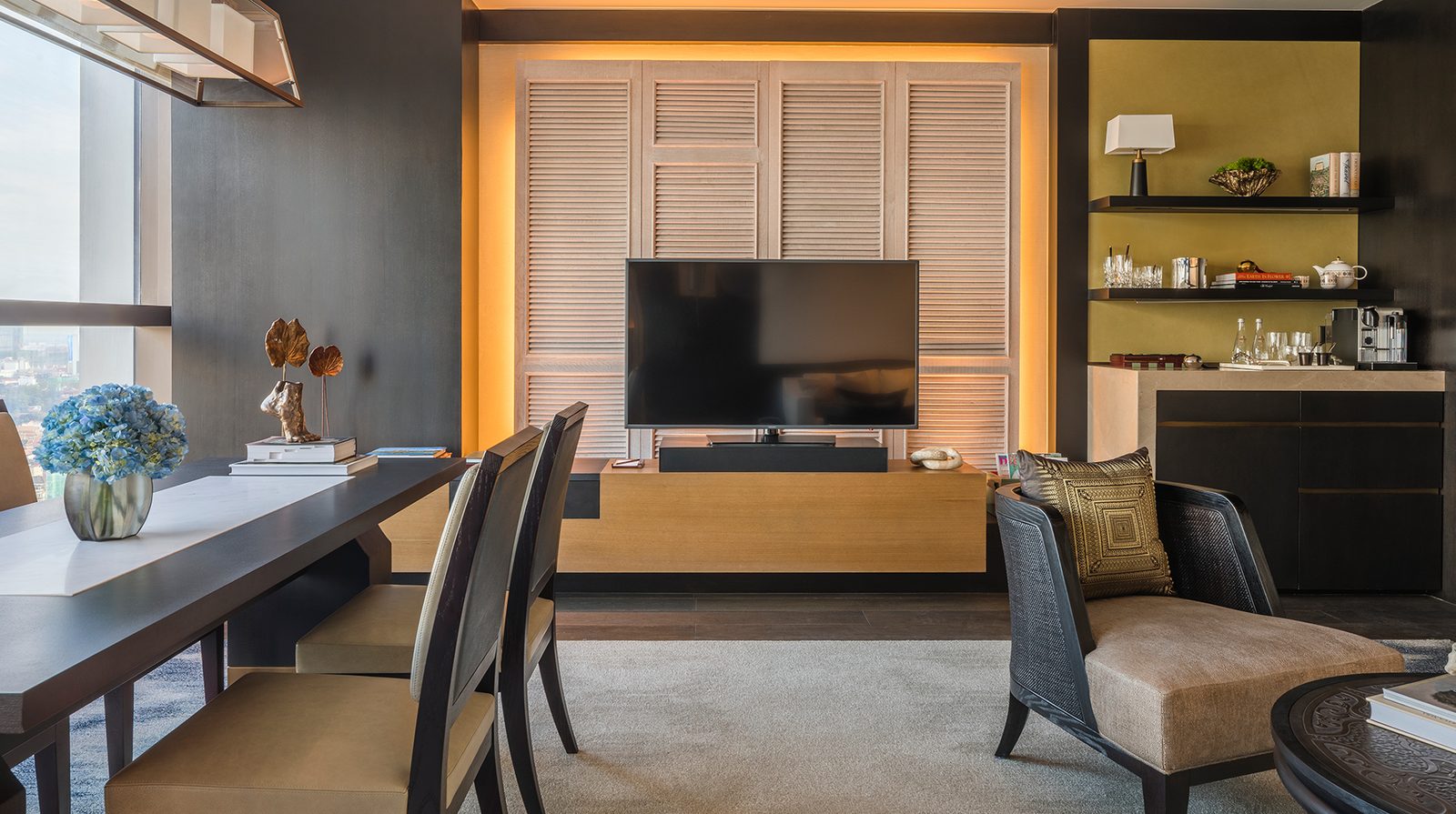 Rosewood Phnom Penh interior