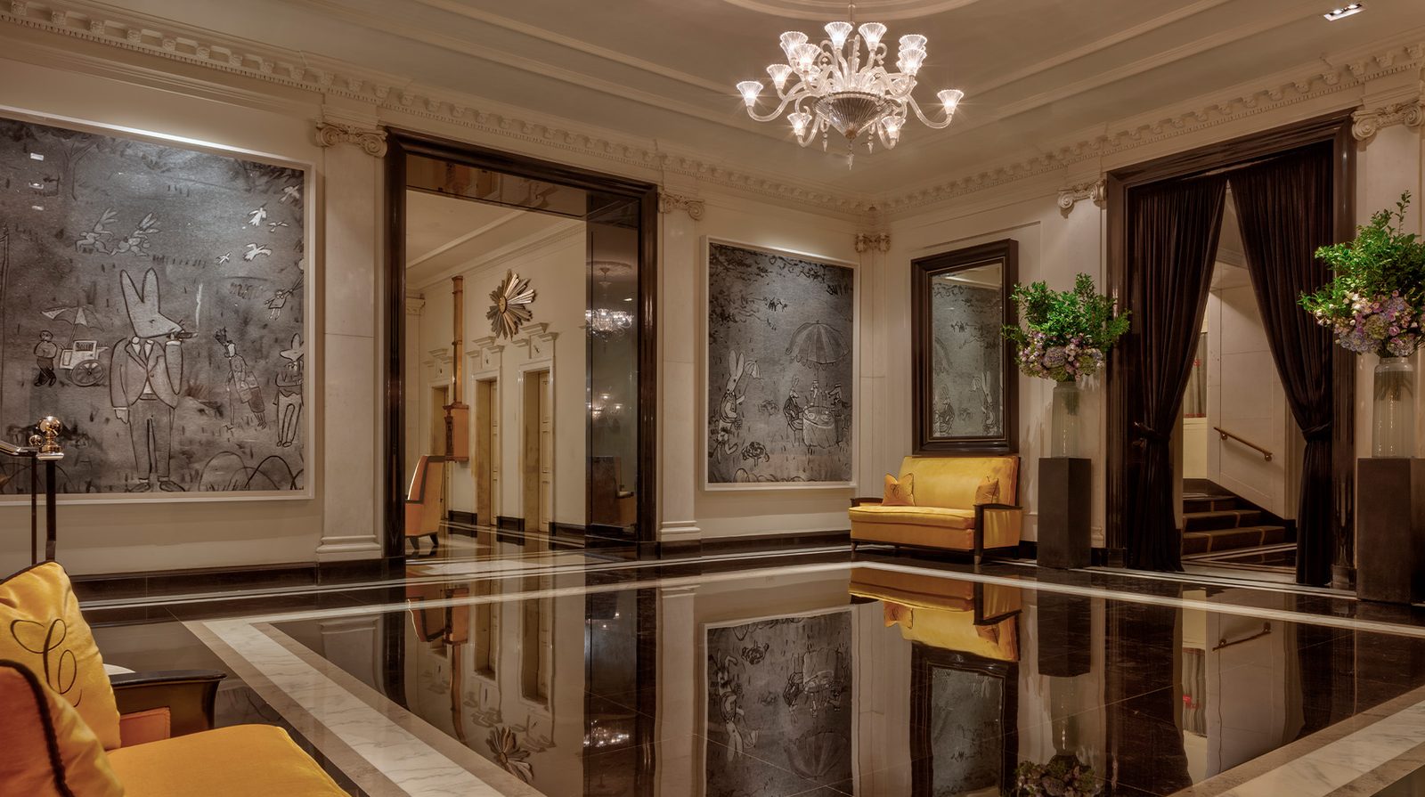 The Carlyle, A Rosewood Hotel interior