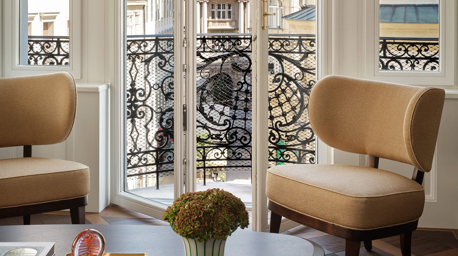Rosewood Vienna interior