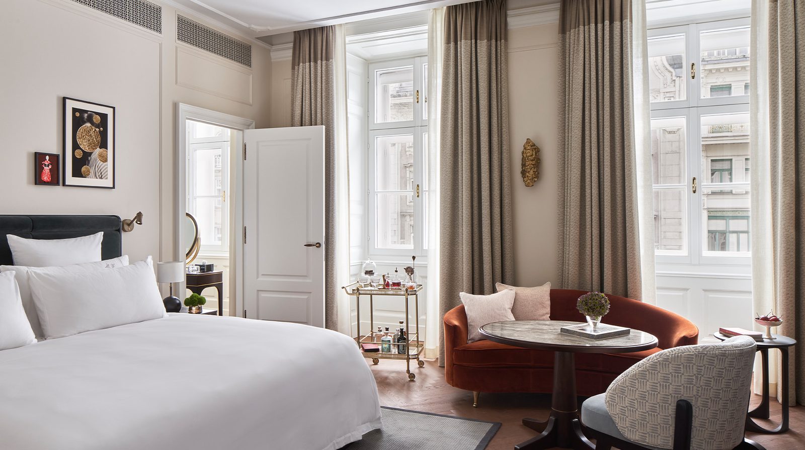 Rosewood Vienna interior