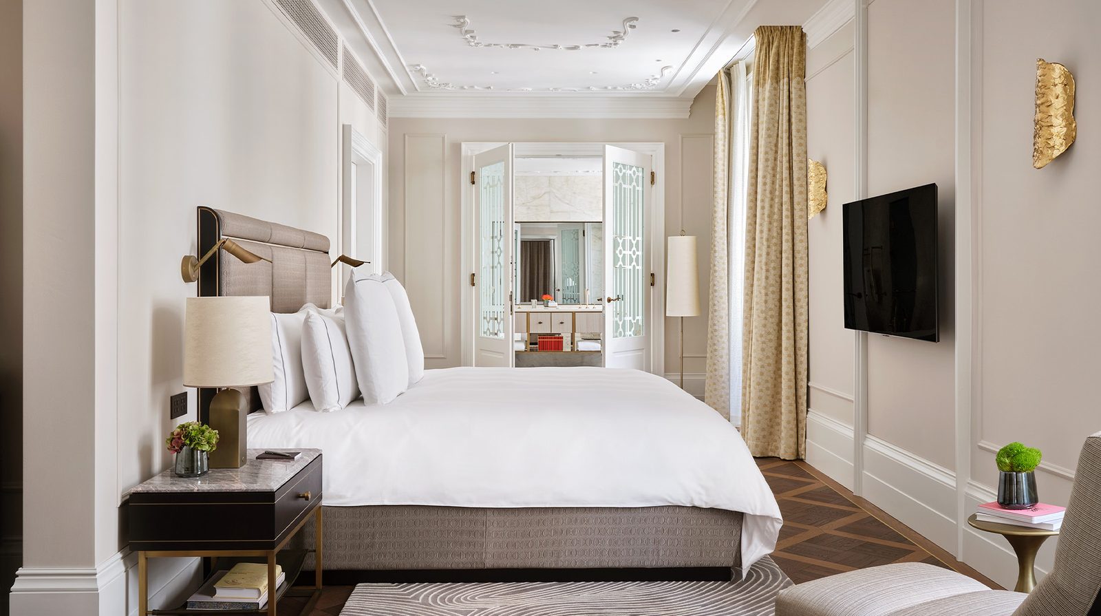 Rosewood Vienna