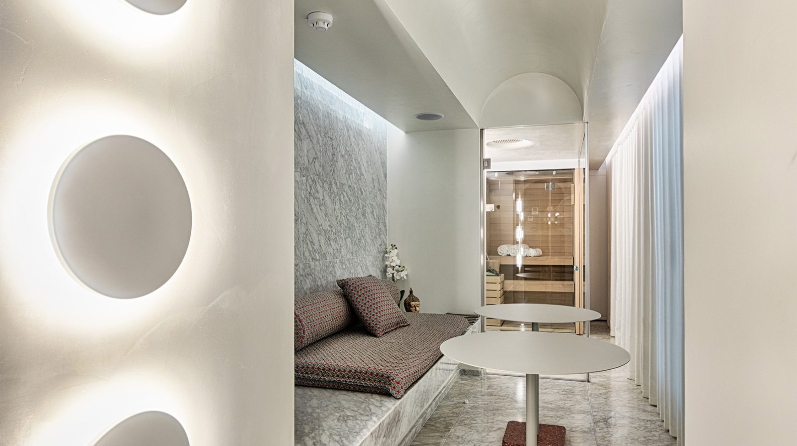 Rosselli - AX Privilege interior