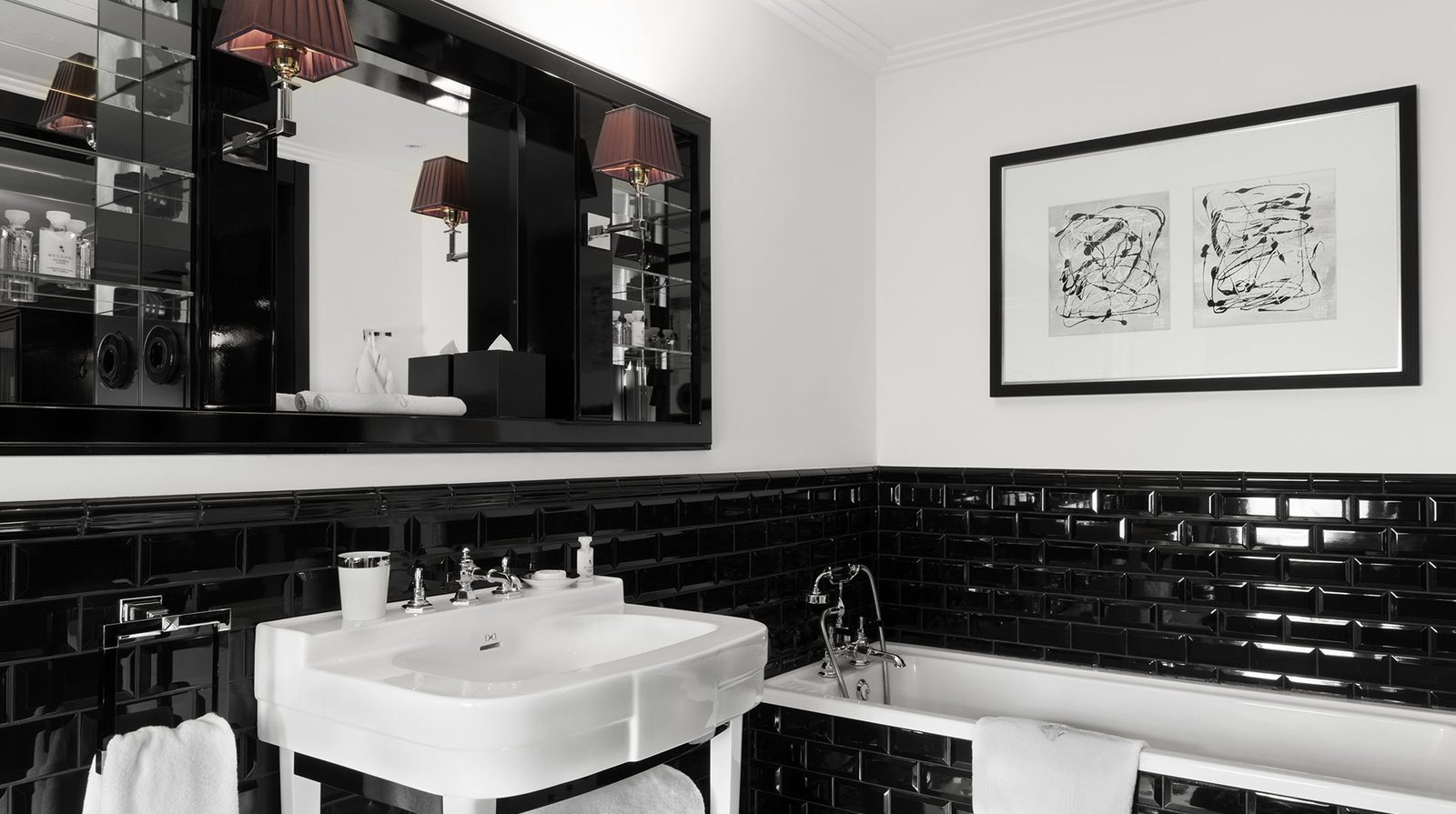 Schlosshotel Berlin by Patrick Hellmann interior