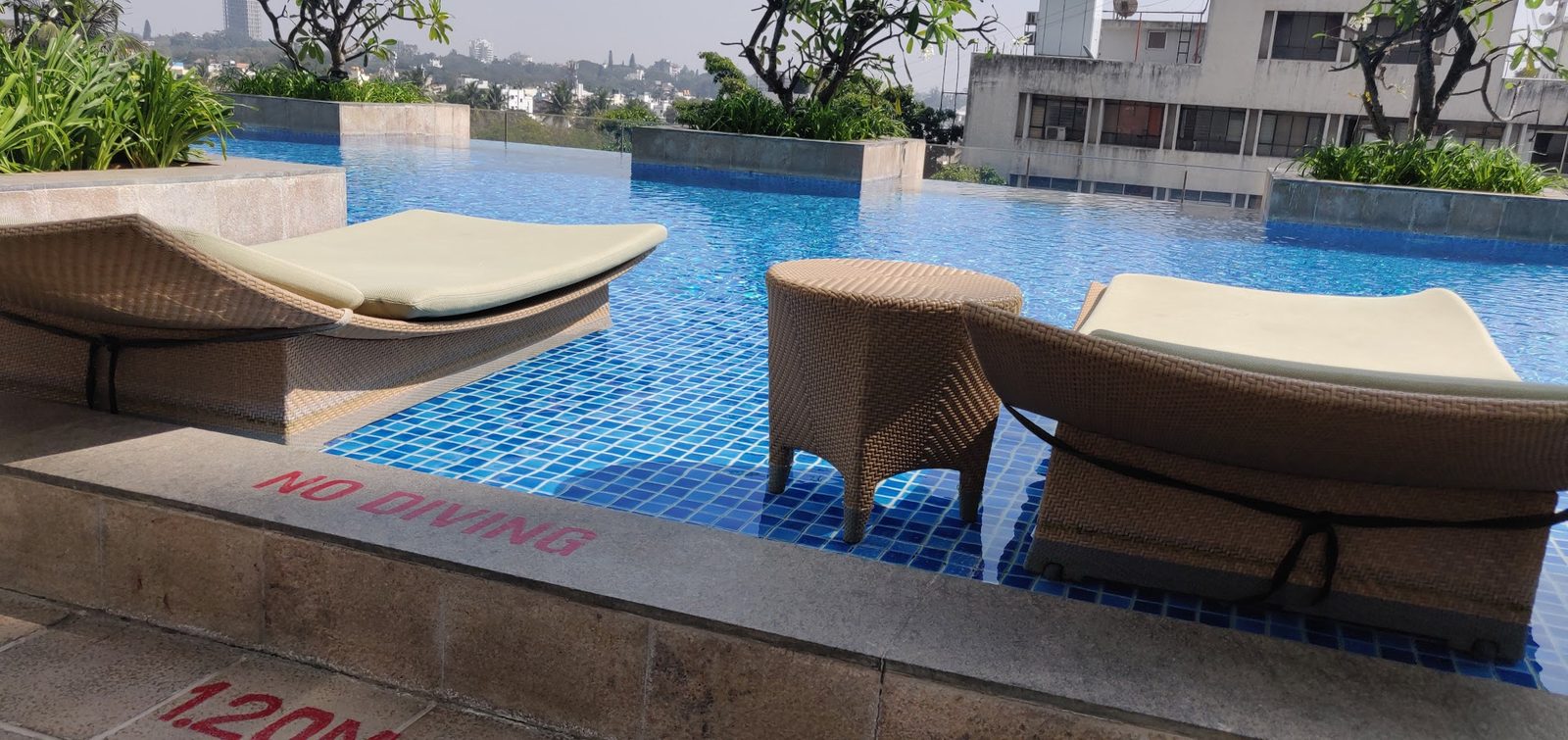 Shangri-La Bengaluru interior