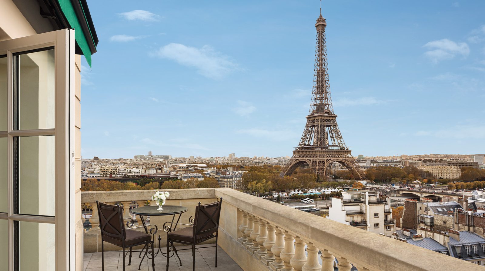 Shangri-La Paris interior