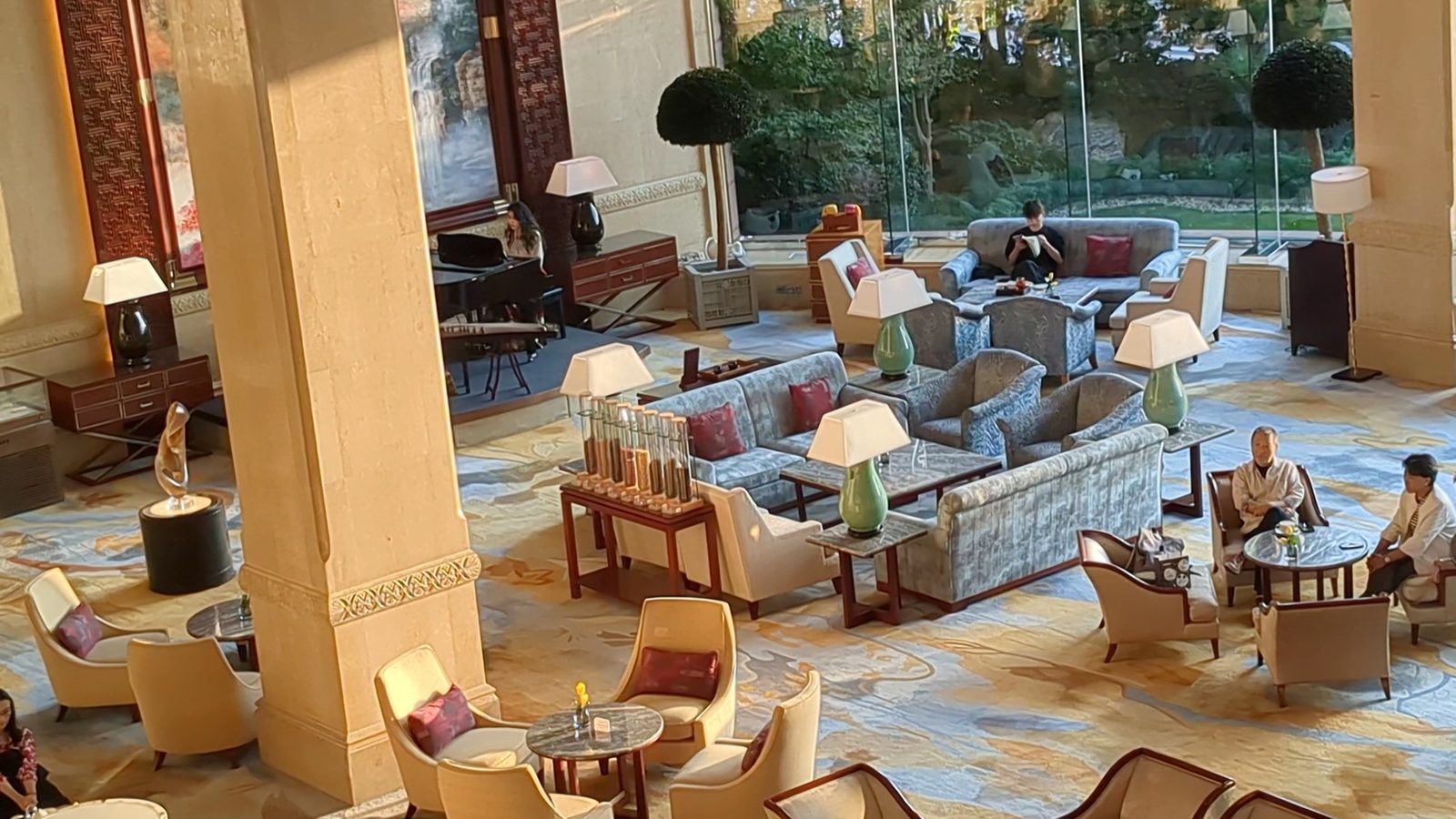 Shangri-La Pudong, Shanghai interior
