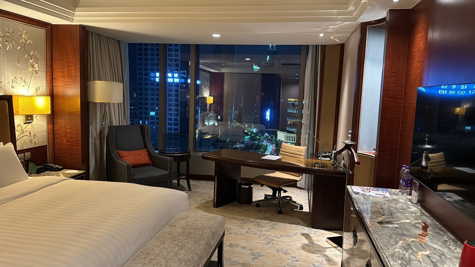 Shangri-La Shenyang interior