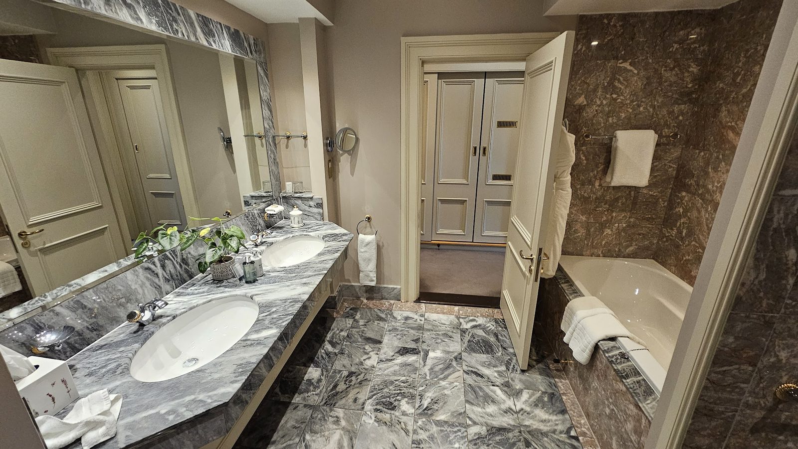 Sheen Falls Lodge interior