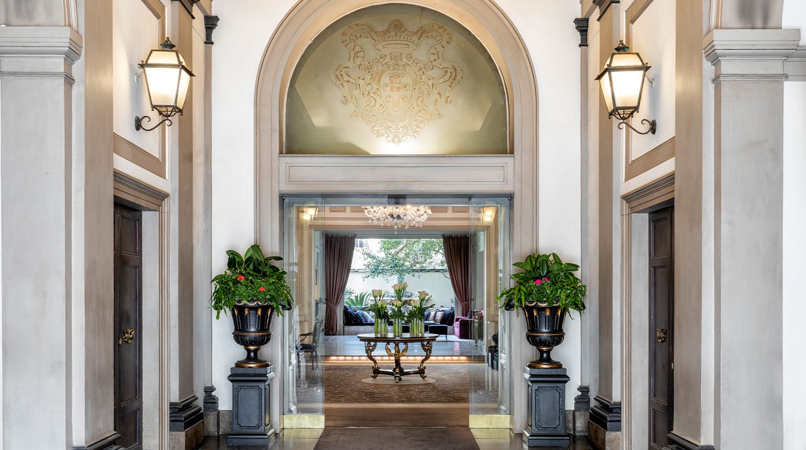 Sina Villa Medici, Autograph Collection interior
