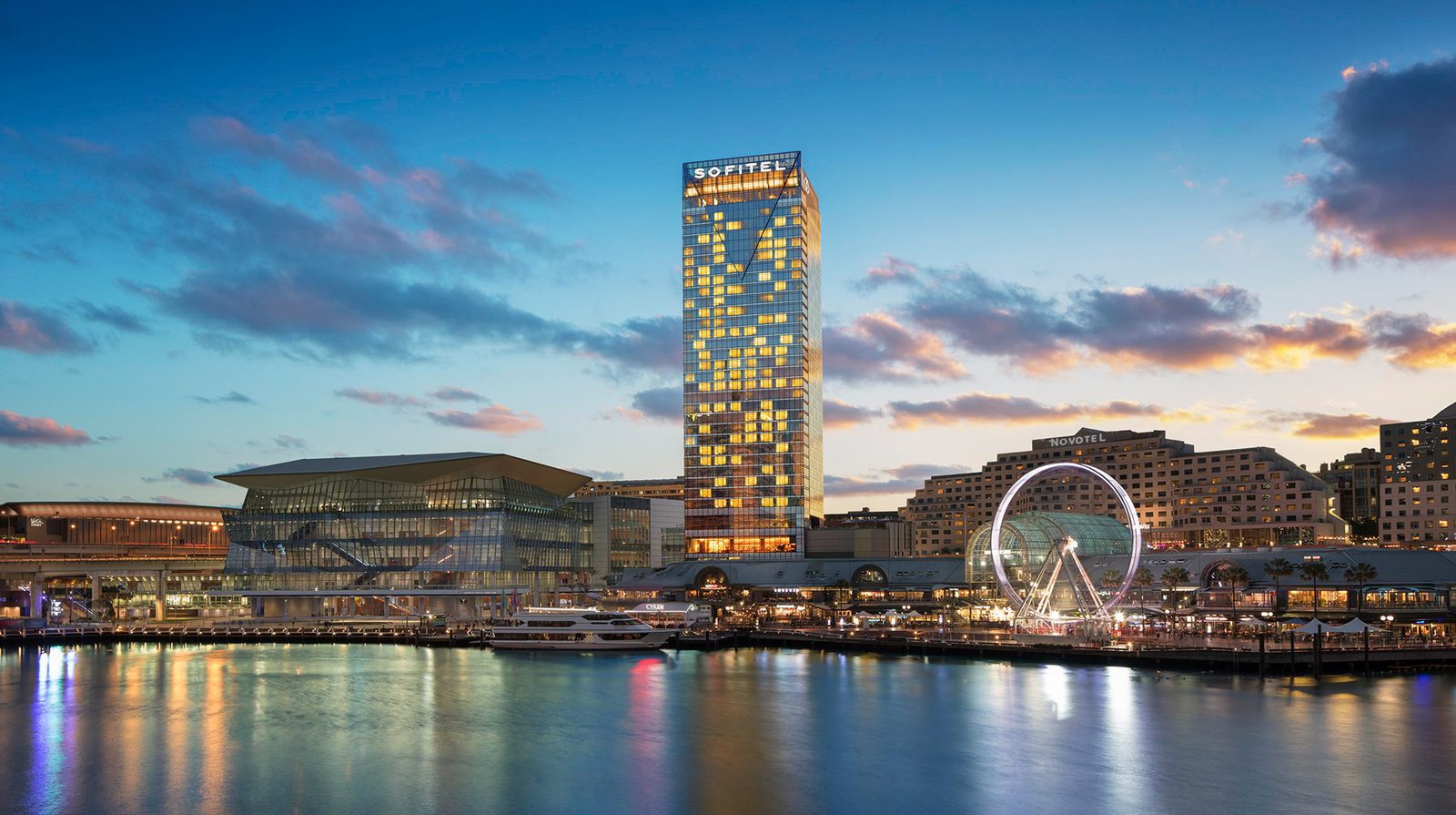Sofitel Sydney Darling Harbour interior