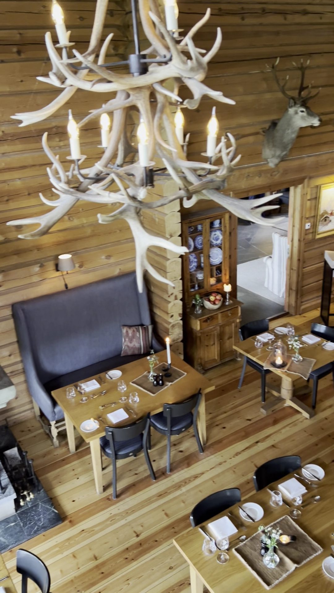 Storfjord Hotel interior