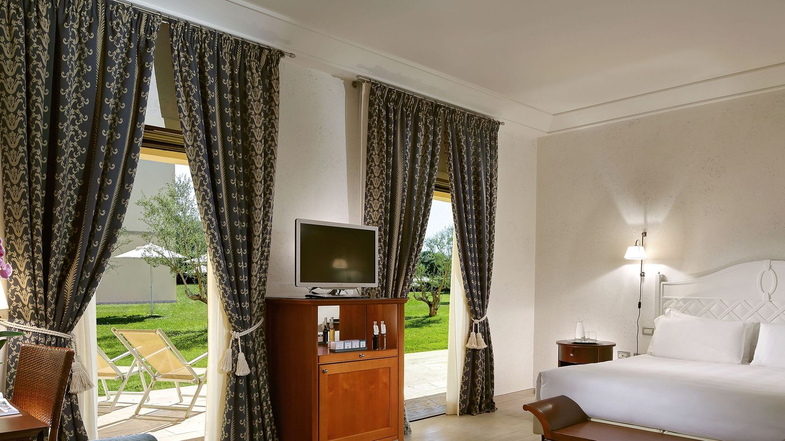 Terme di Saturnia Natural Destination interior