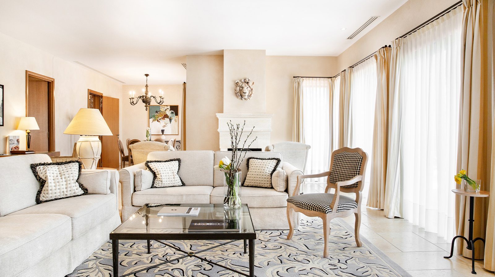 Terre Blanche interior