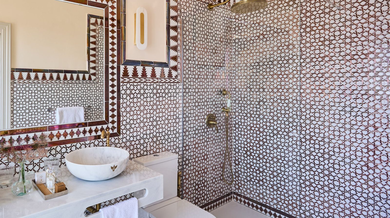 The Alhambra Palace Hotel interior