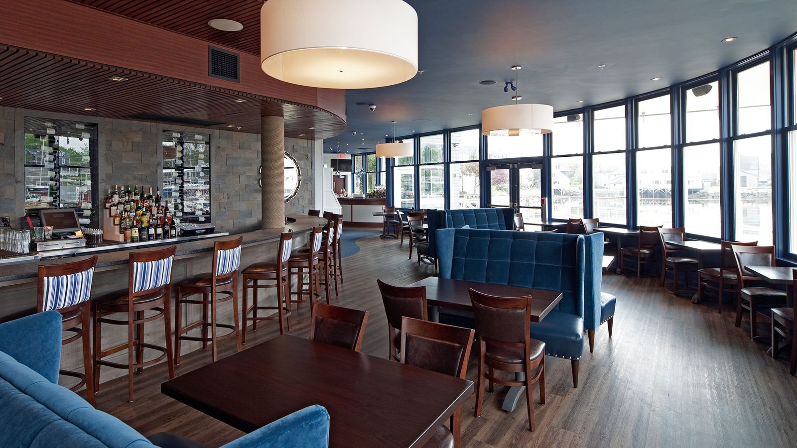 The Boathouse Waterfront Hotel interior