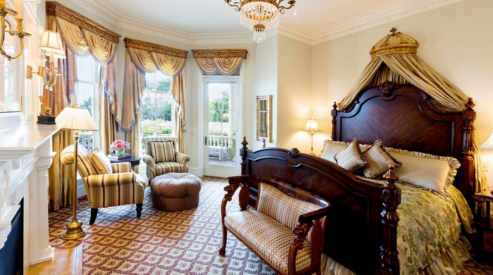 The Chanler at Cliff Walk interior