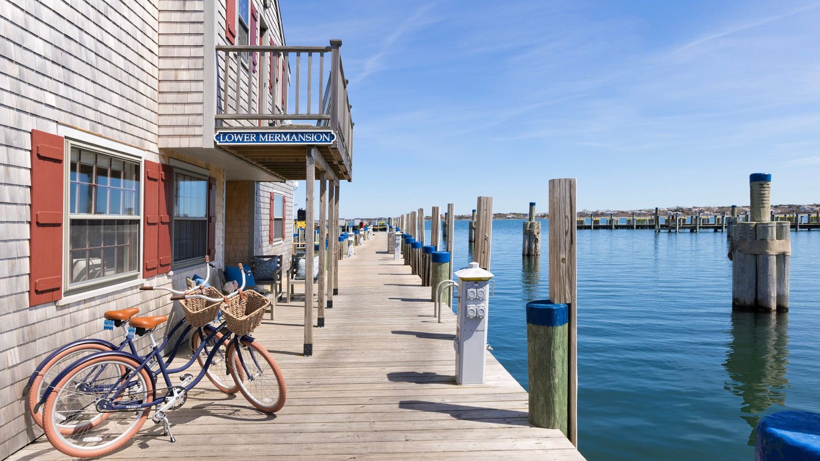 The Cottages & Lofts at the Boat Basin interior