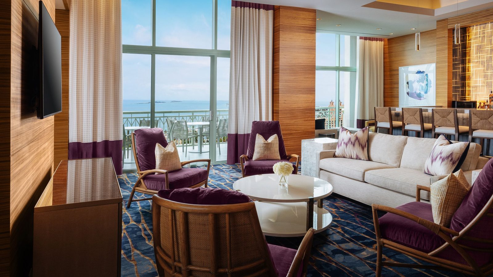 The Cove at Atlantis, Paradise Island interior