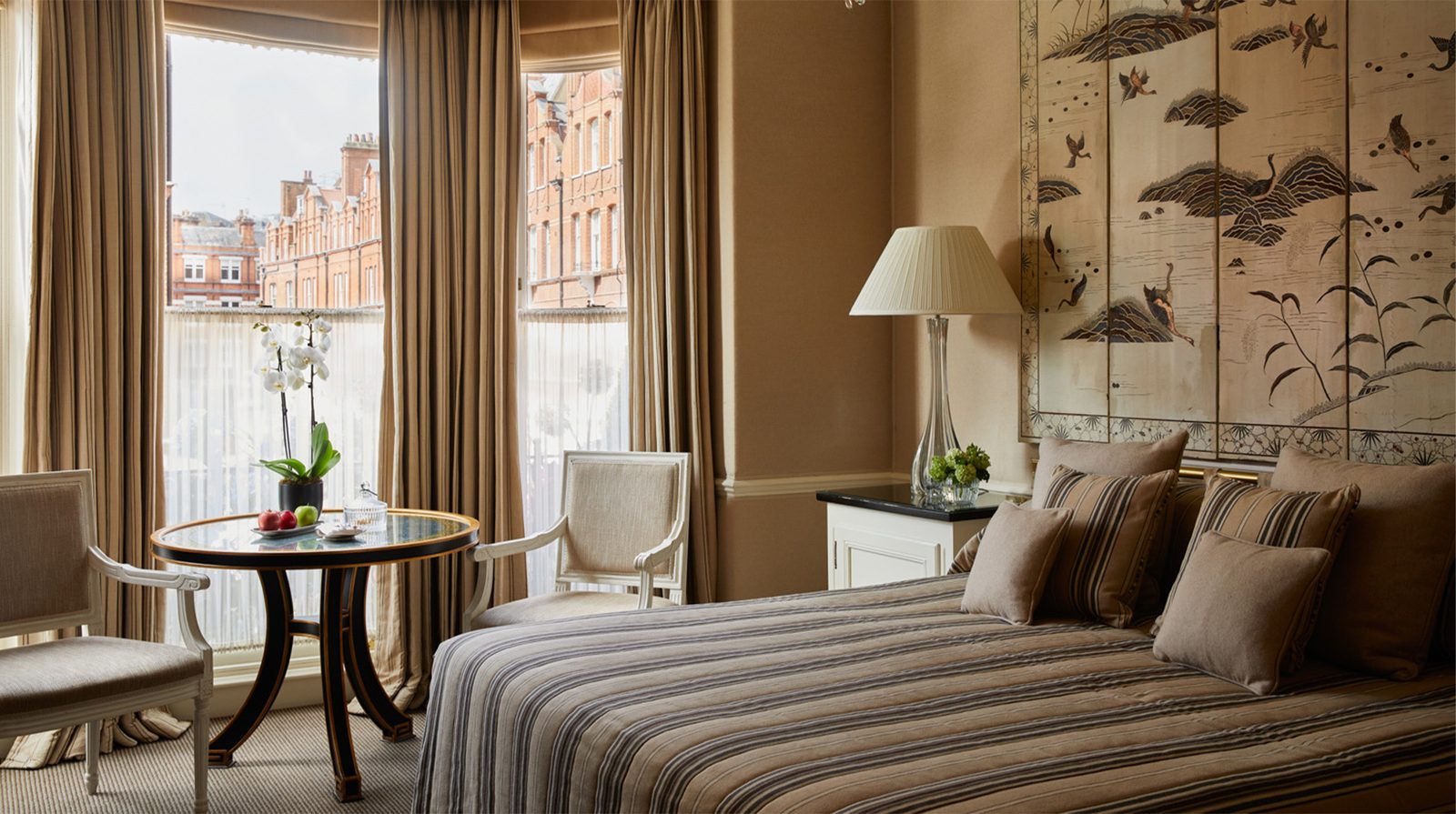 The Egerton House Hotel interior