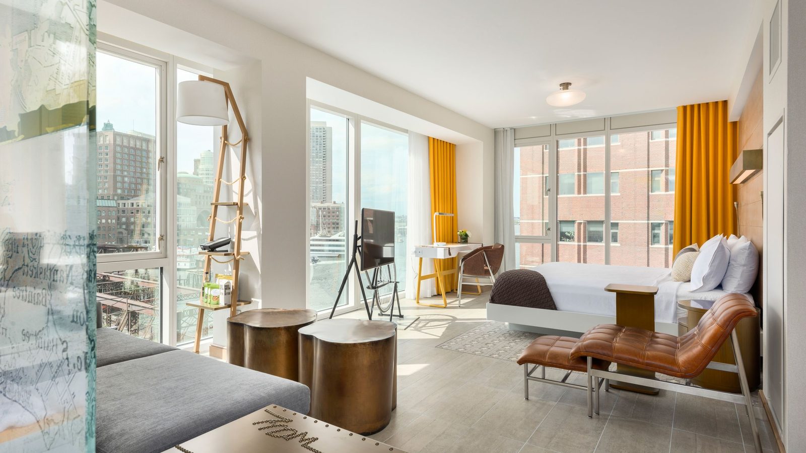 The Envoy Hotel, Autograph Collection
