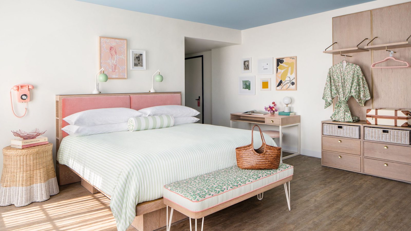 The Goodtime Hotel, Miami Beach, a Tribute Portfolio Hotel interior