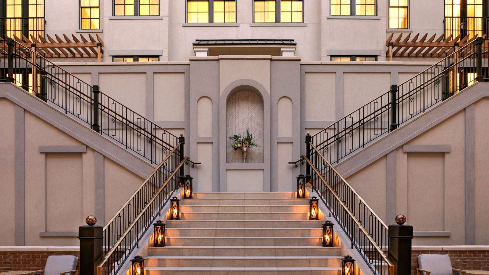 The Harpeth Franklin Downtown, Curio Collection by Hilton