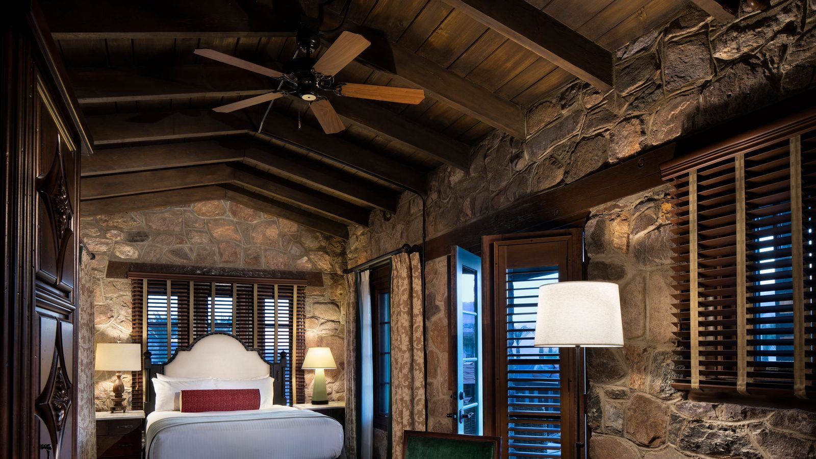 The Inn at Death Valley interior