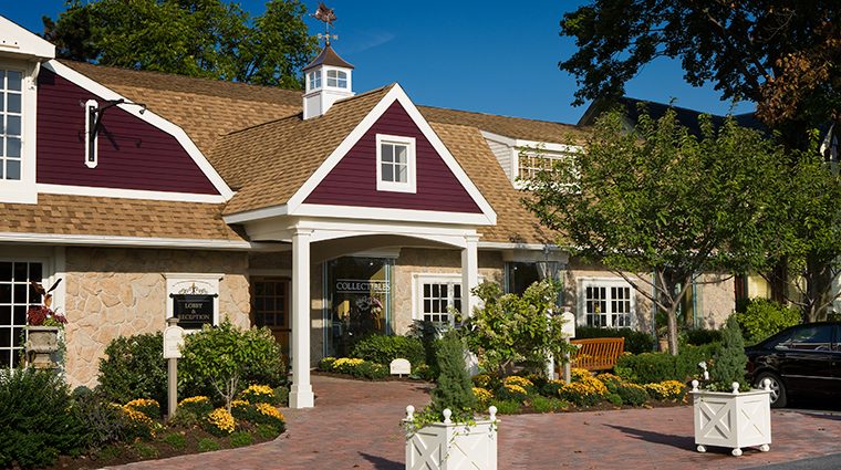The Inn at Leola Village interior