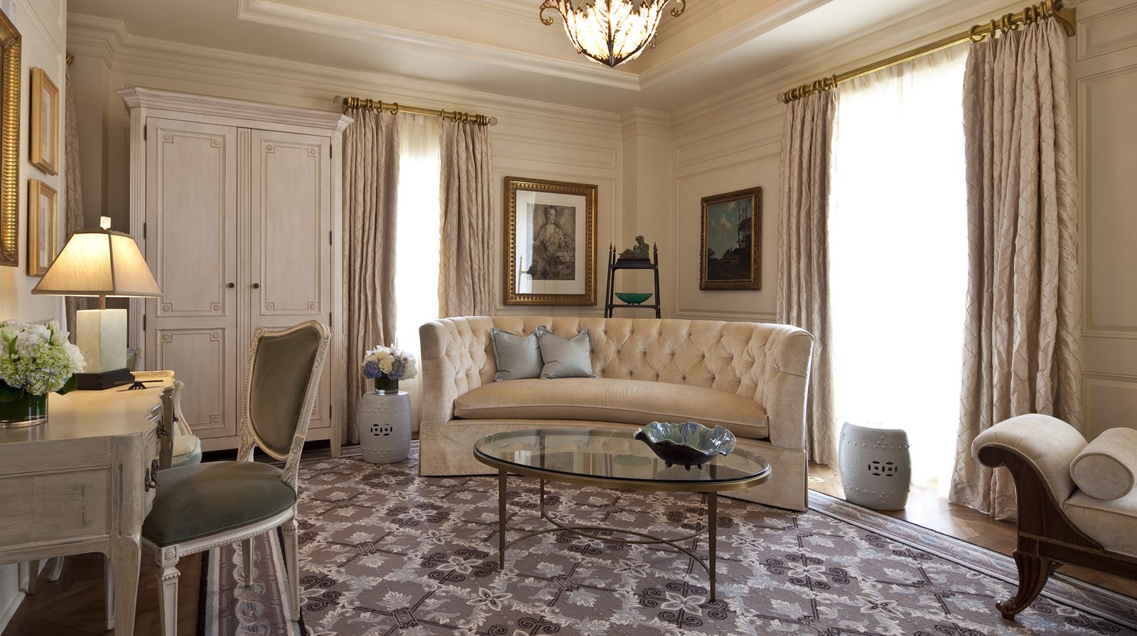 The Jefferson, DC interior