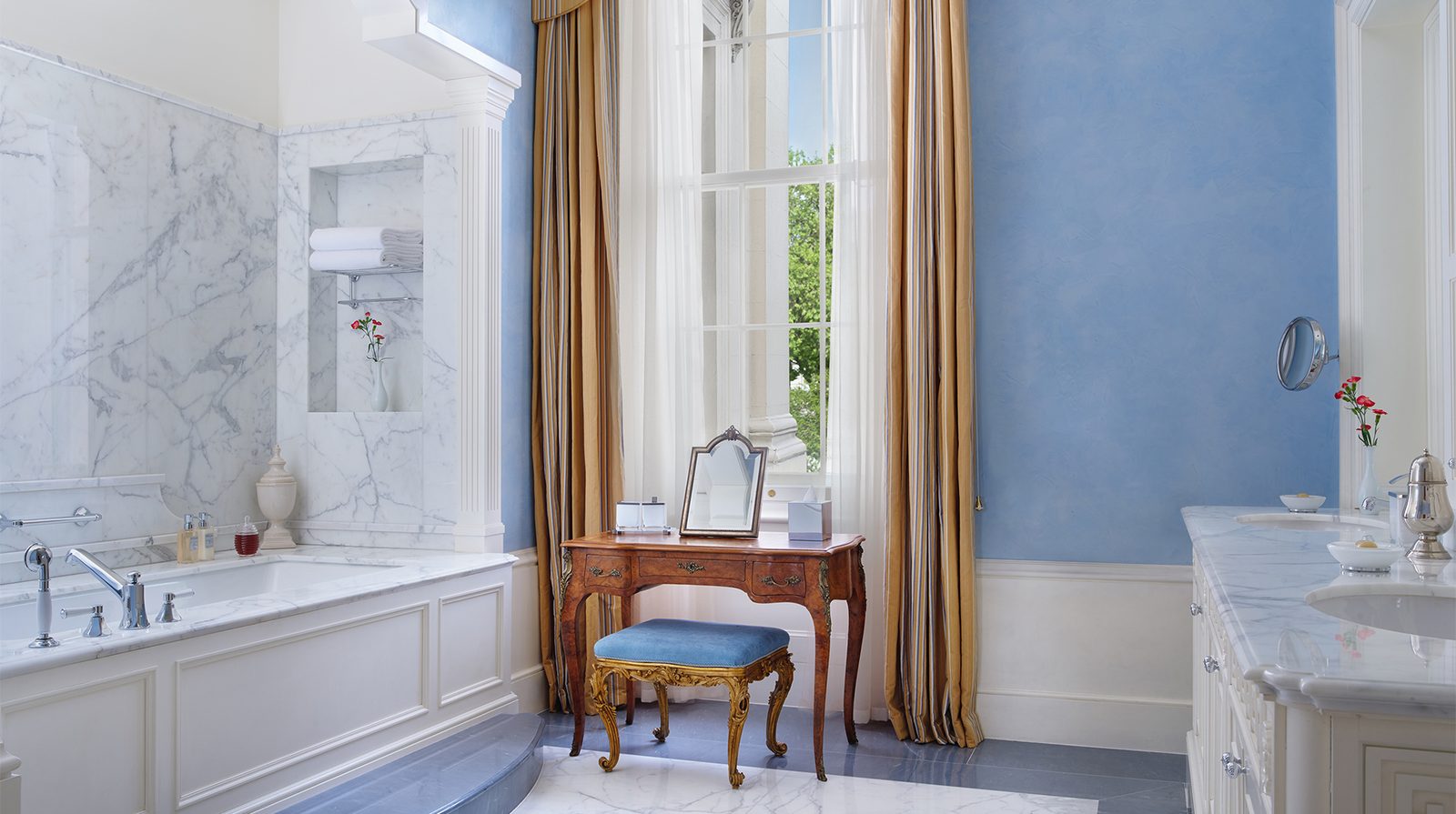 The Lanesborough interior