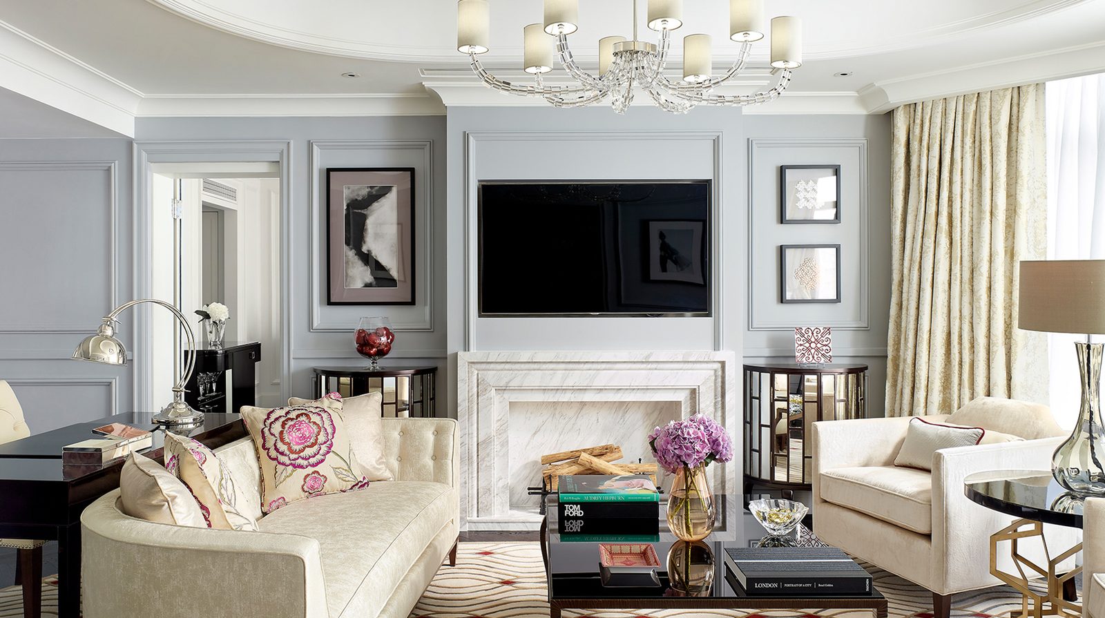 The Langham, Hong Kong interior