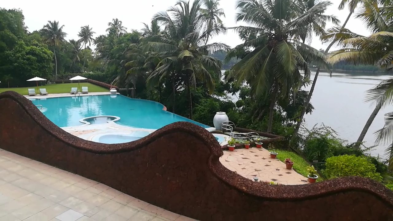 The Leela Ashtamudi A Raviz Hotel interior