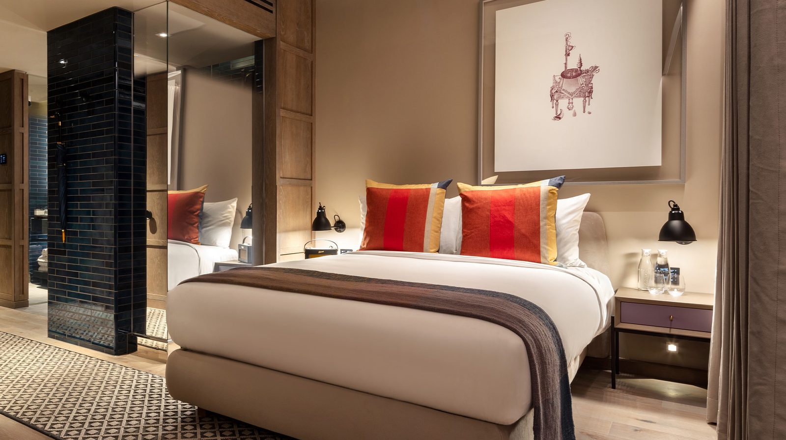 The Londoner interior