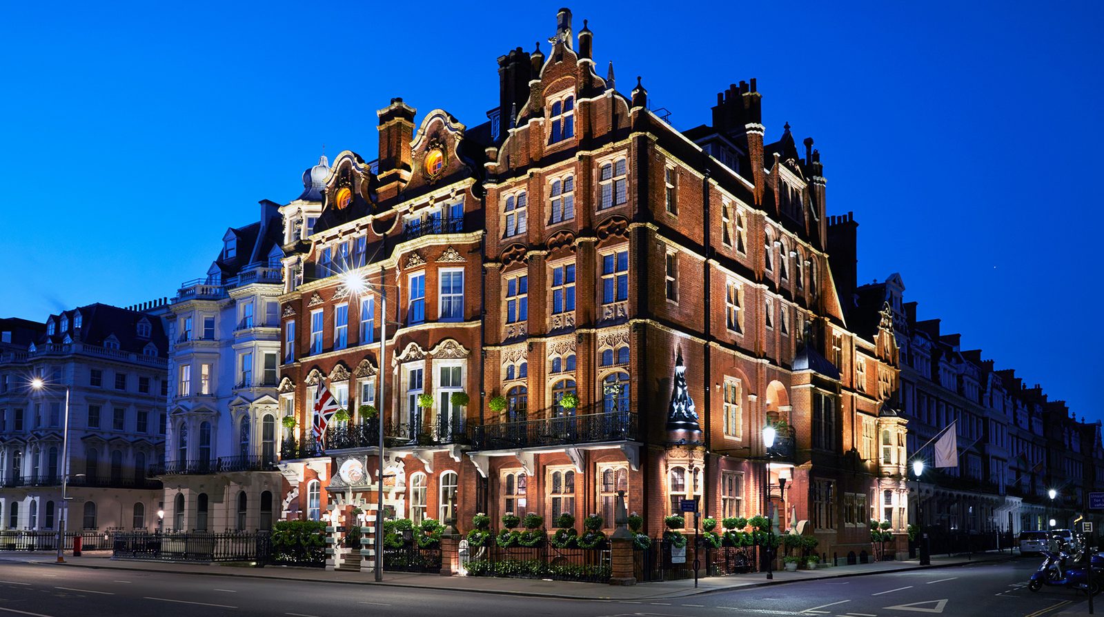 The Milestone Hotel & Residences