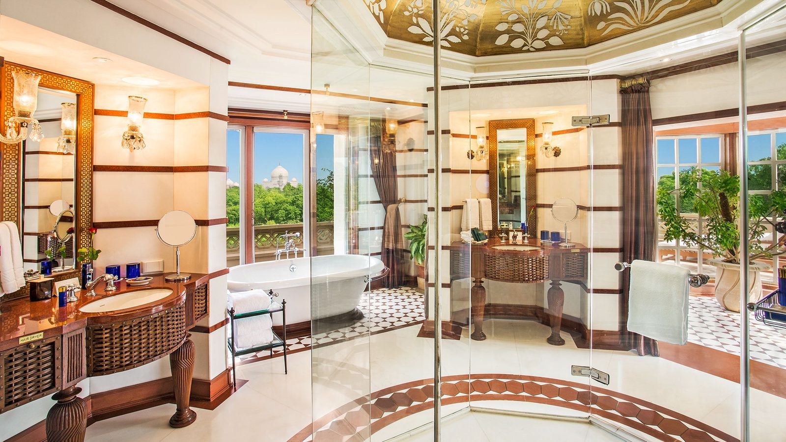 The Oberoi Amarvilas, Agra interior