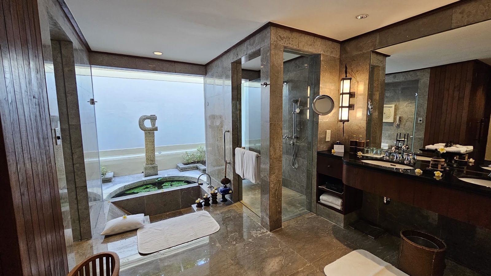 The Oberoi Beach Resort, Lombok interior