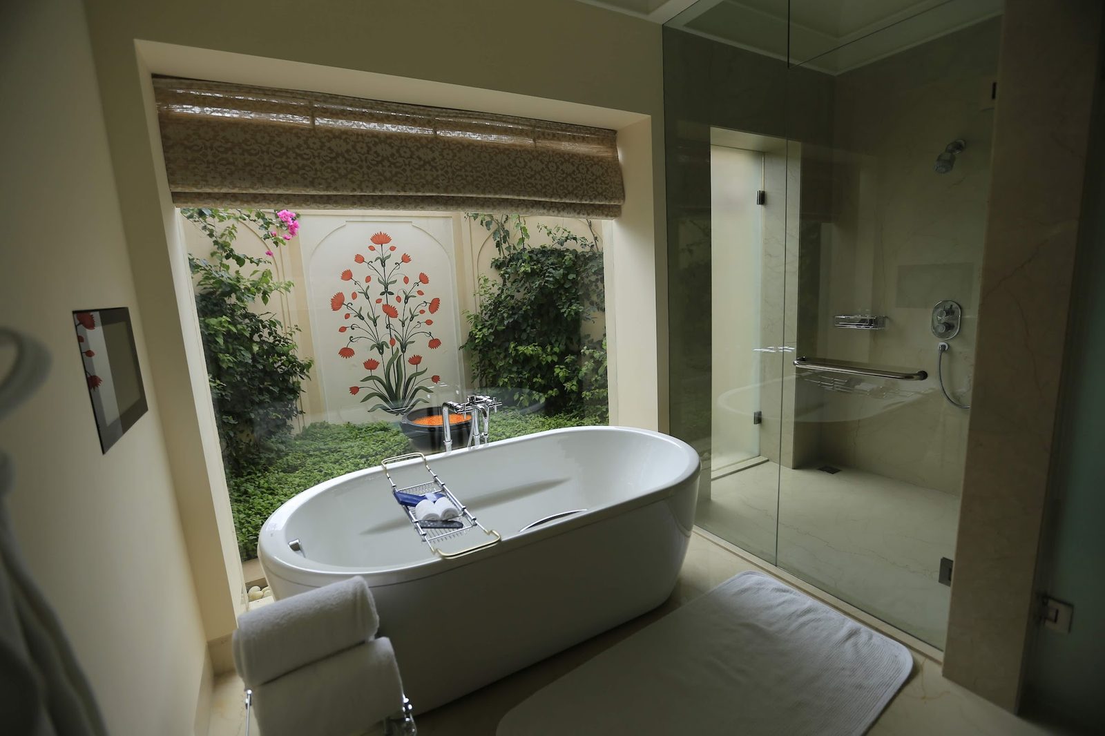 The Oberoi Sukhvilas Resort and Spa, Chandigarh interior